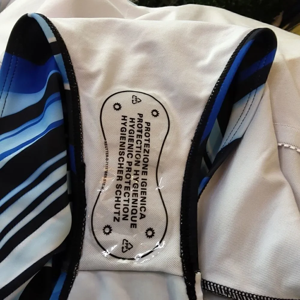 Unknown Brand black blue